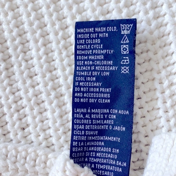 Nautica White Cotton Sweater. Size S. Nice Cond. perfect for year round weather! - Picture 4 of 5